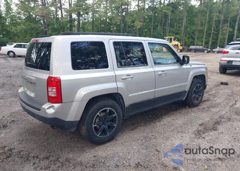 2013 Jeep Patriot Sport из США, поврежденный, VIN 1C4NJPBA8DD272683